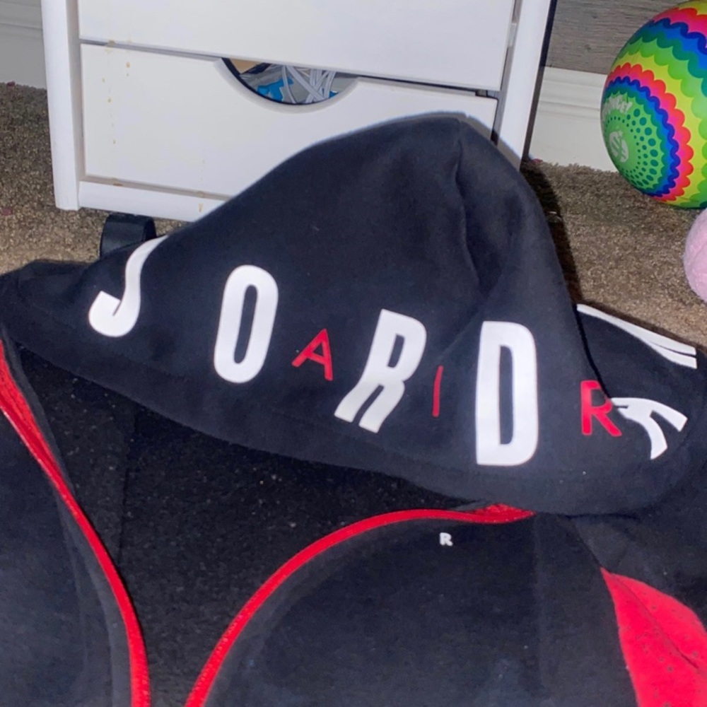 Jacket - Picture 4 of 5